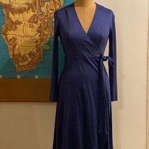 VINTAGE SILK DVF Wrap Dress - Perfect Condition